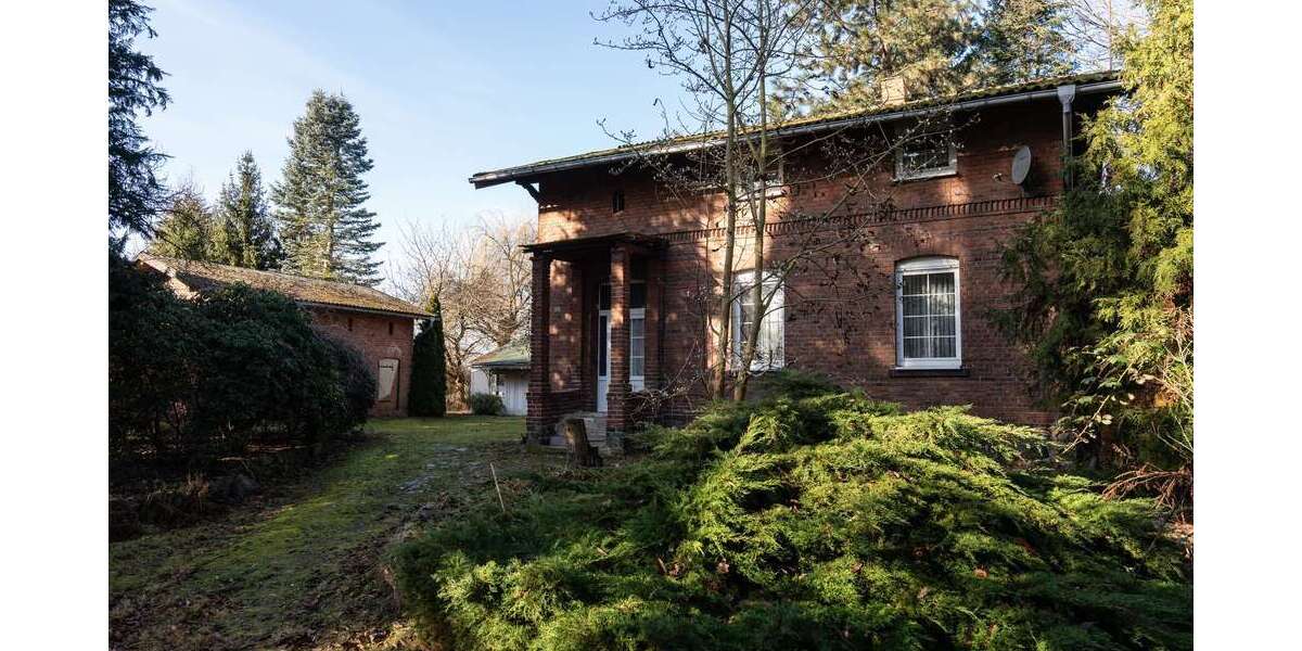 Einfamilienhaus Elbe-Parey Parey - 7 Zimmer, 200 m&sup2;, 220.000&euro; | Angebot:25834286