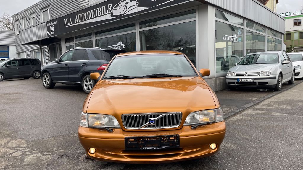 Volvo C70 175.000 km 2.490 &euro; Marbach am Neckar 71672