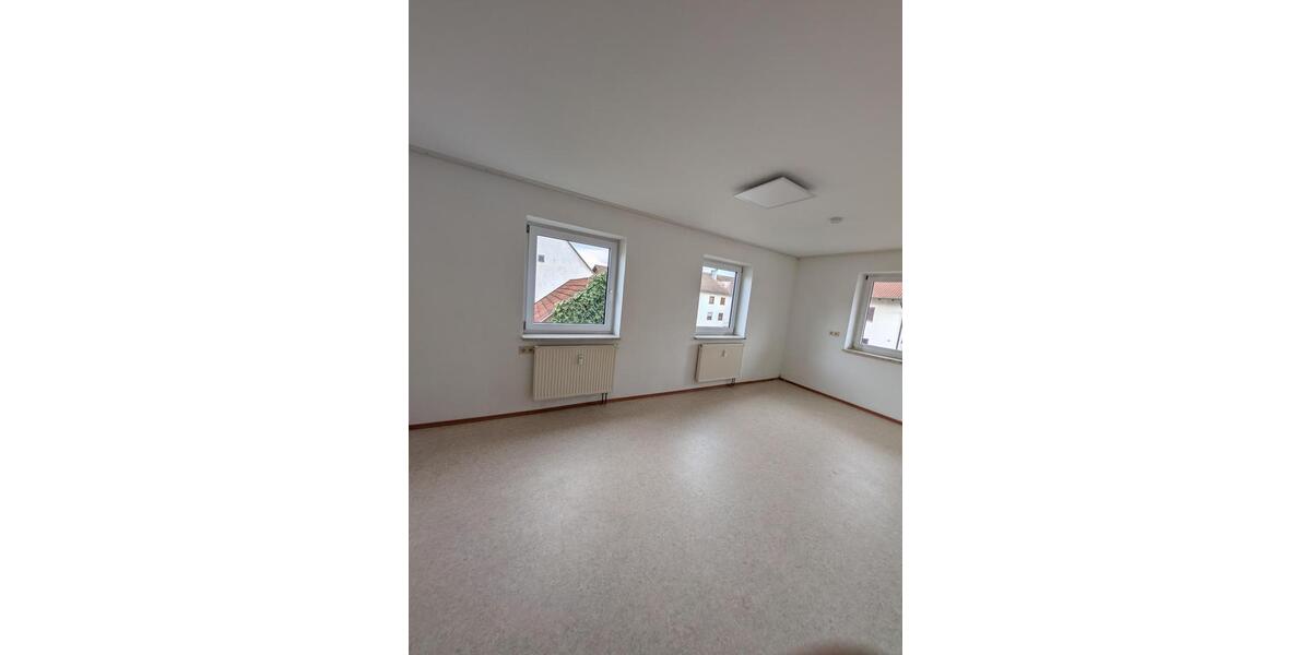 Etagenwohnung Markt Rettenbach - 5 Zimmer, 103 m&sup2;, 1.050&euro; | Angebot:26221934