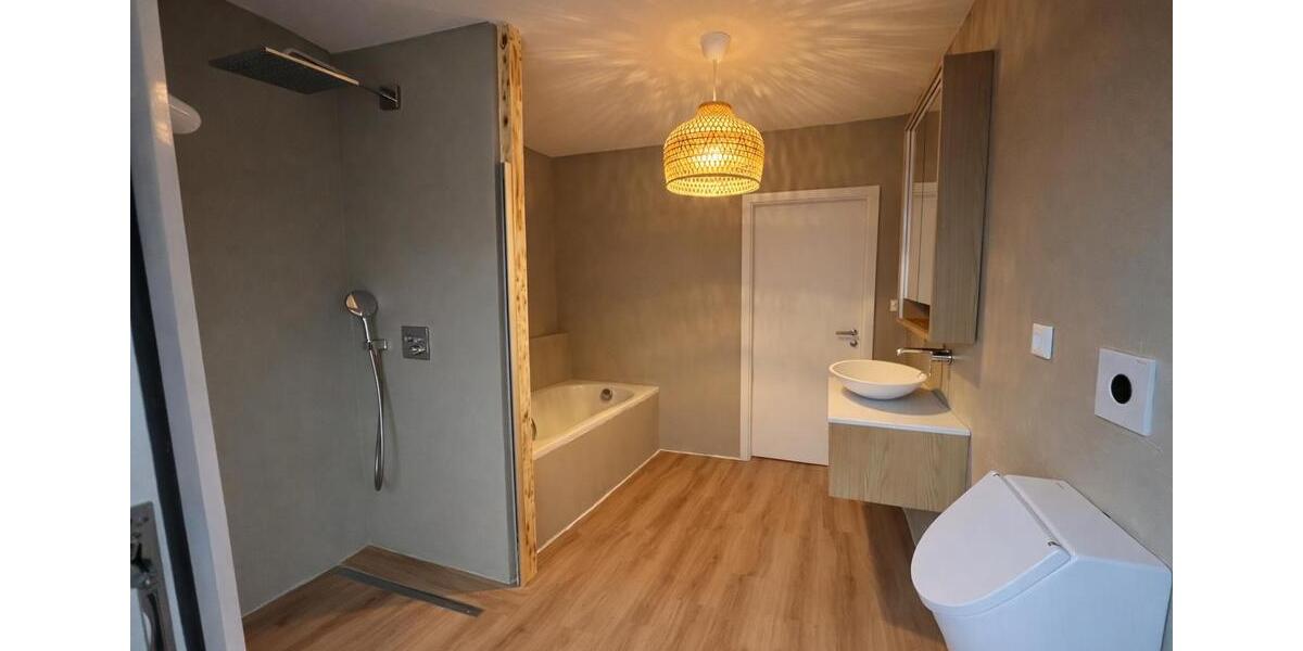 Erdgeschoßwohnung Wendeburg - 3 Zimmer, 120 m&sup2;, 2.100&euro; | Angebot:25173464