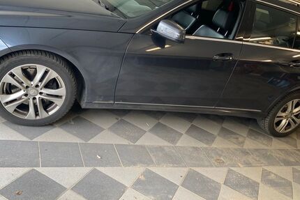 Mercedes-Benz E 220 152.000 km 17.000 &euro; Heidenrod 65321