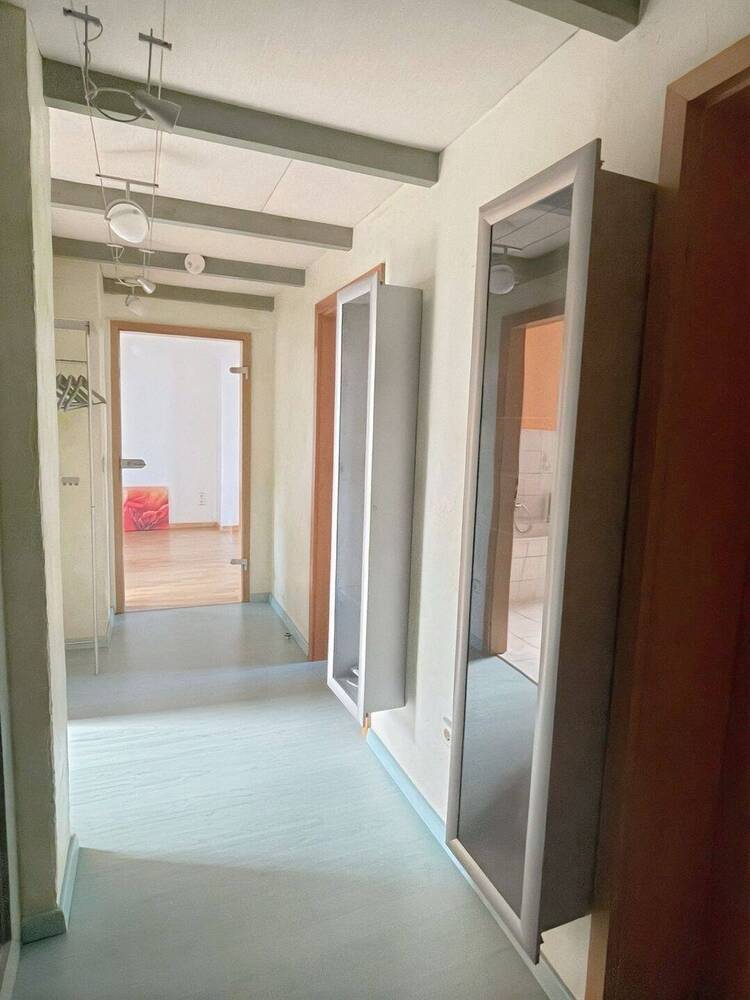2,5-Zimmer-Wohnung mit Einbauküche & Mietergarten – direkt am Stadtpark