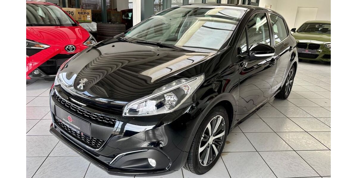 Peugeot 208 129.875 km 6.299 &euro; Buxtehude 21614