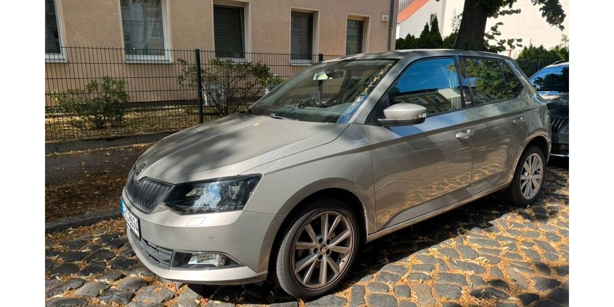 Skoda Fabia 29.355 km 13.000 &euro; Berlin 10707