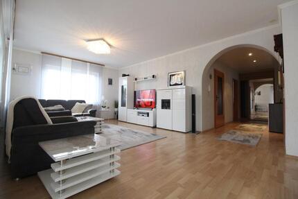 Doppelhaushälfte in Zweibrücken 5 zimmer