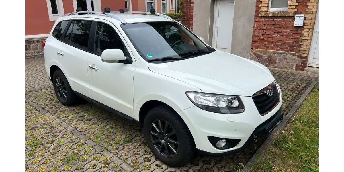 Hyundai SANTA FE 191.000 km 6.666 &euro; Dresden 01139