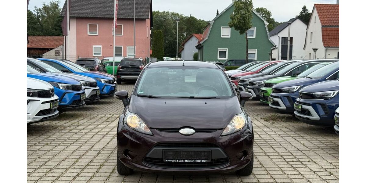 Ford Fiesta 90.000 km 2.100 &euro; Nürnberg 90439