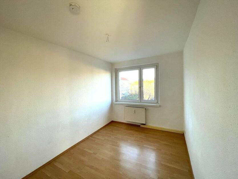 Gepflegte 3-Zimmer-Erdgeschoßwohnung mit Balkon in ruhiger Lage von Dresden-Tolkewitz