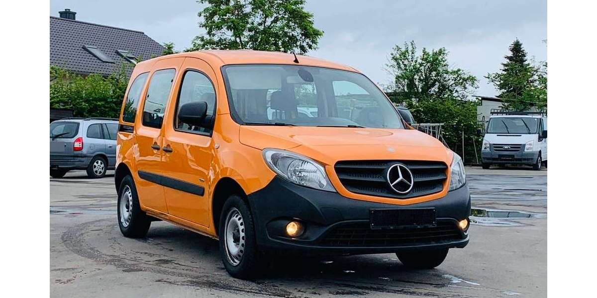 Mercedes-Benz Citan 299.000 km 4.490 &euro; Mühlheim am Main 63165