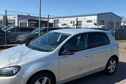 VW Golf 165.000 km 4.799 &euro; Bargfeld-Stegen 23863