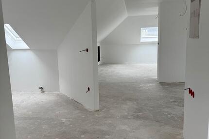 Erstbezug nach Kernsanierung 85m² Wohnung DG Stadtkern Felsberg zimmer