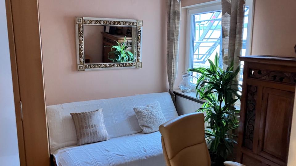 Etagenwohnung Esslingen am Neckar Hegensberg - 3 Zimmer, 90 m&sup2;, 390.000&euro; | Angebot:25173599