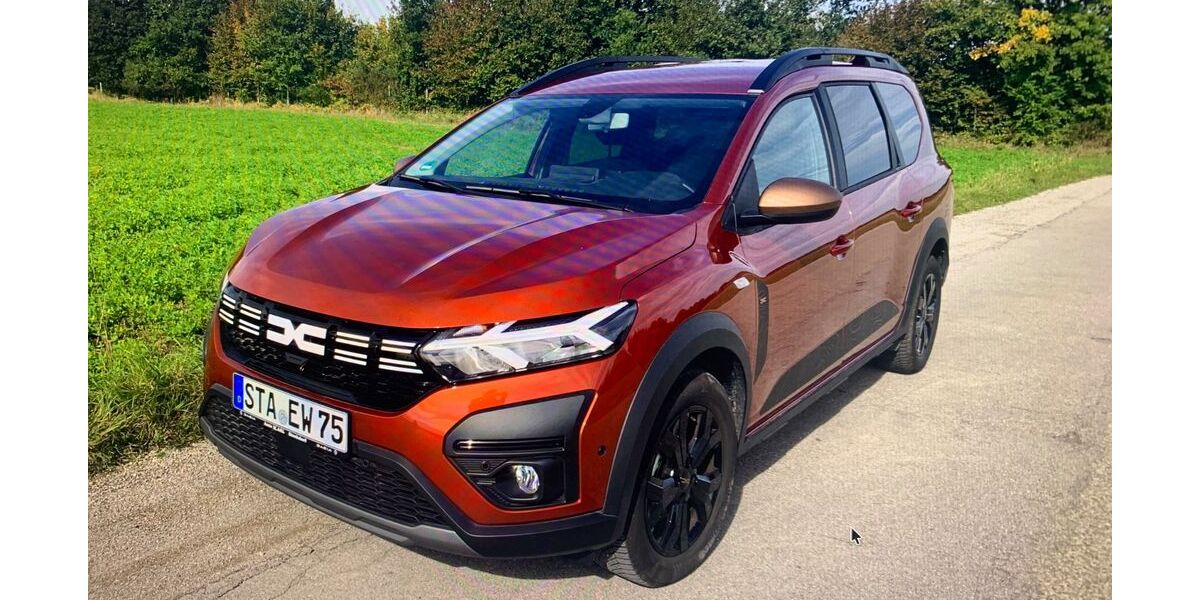 Dacia Jogger 14.000 km 19.950 &euro; Gauting 82131