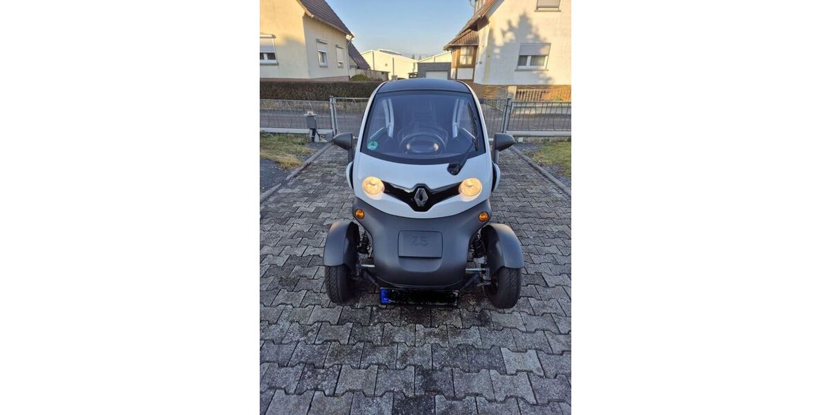 Renault Twizy 5.300 km 7.490 &euro; Lauterbach 36341