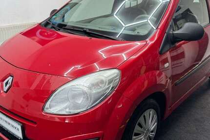 Renault Twingo 84.000 km 3.490 &euro; Wiesbaden 65207