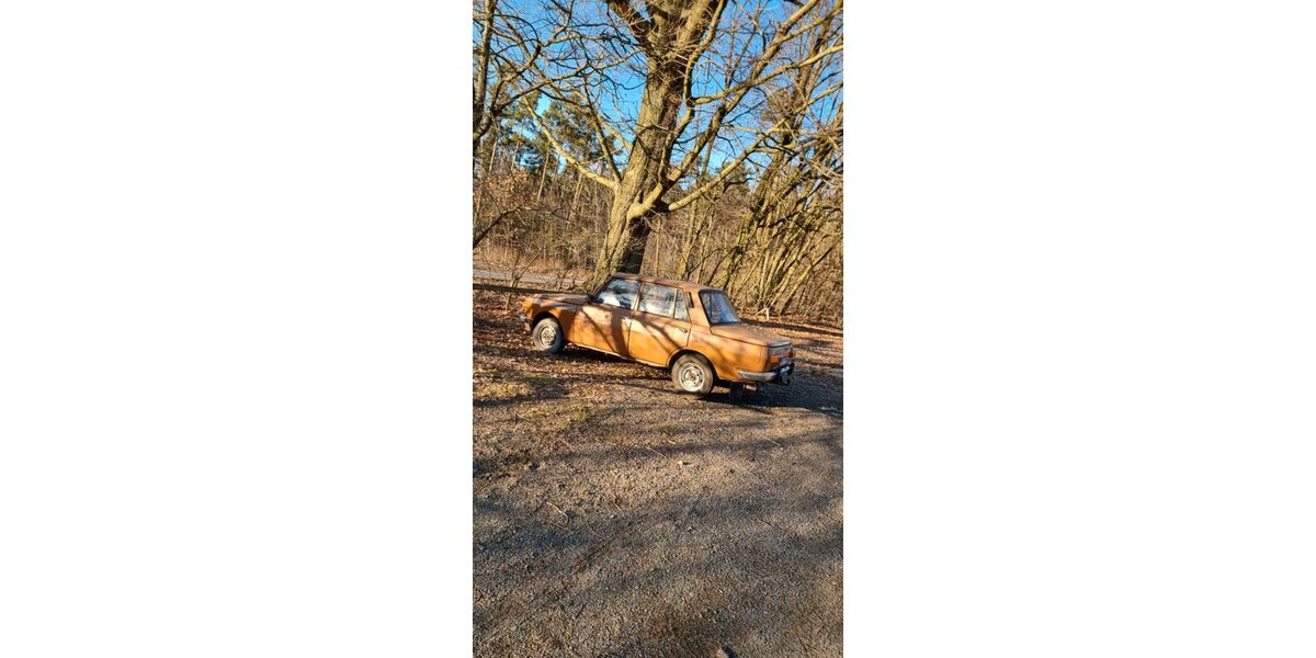 Wartburg 353 98.000 km 9.000 &euro; Naundorf 04936
