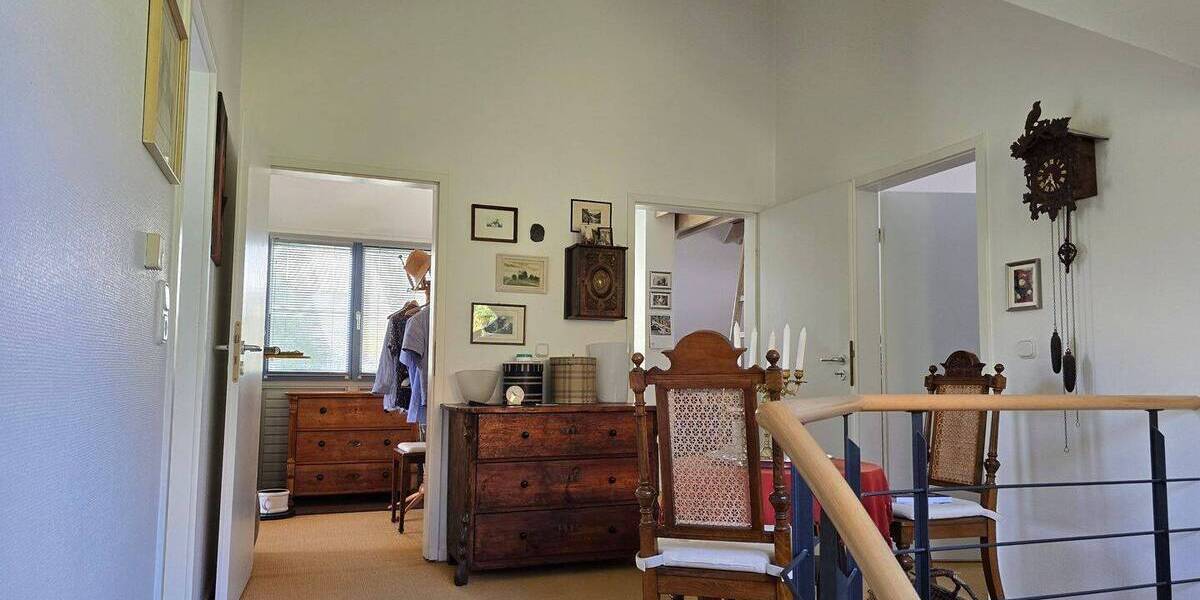 RESERVIERT!! SÜDHANGPERLE - HAUS IN BEGEHRTER WOHNLAGE NUR 10 MINUTEN BIS WEIMAR 4 zimmer