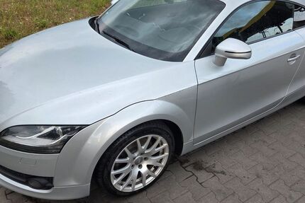 Audi TT 99.700 km 10.500 &euro; Leuna 06237