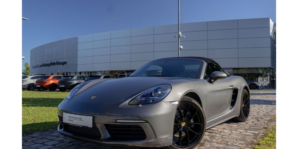 Porsche Boxster 9.800 km 79.990 € Nürnberg 90425