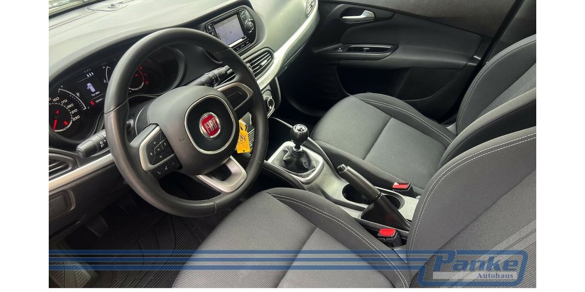 Fiat Tipo 1.4 T-Jet Easy*AHK*SHZ*Klima*NAV*LED*BT* 131.411 km 7.990 &euro; Berlin 13187