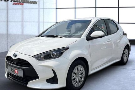 Toyota Yaris 13.921 km 18.980 &euro; Dorfen 84405