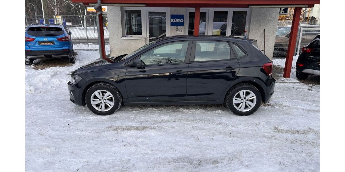 VW Polo 136.989 km 8.979 &euro; Fürstenwalde 15517