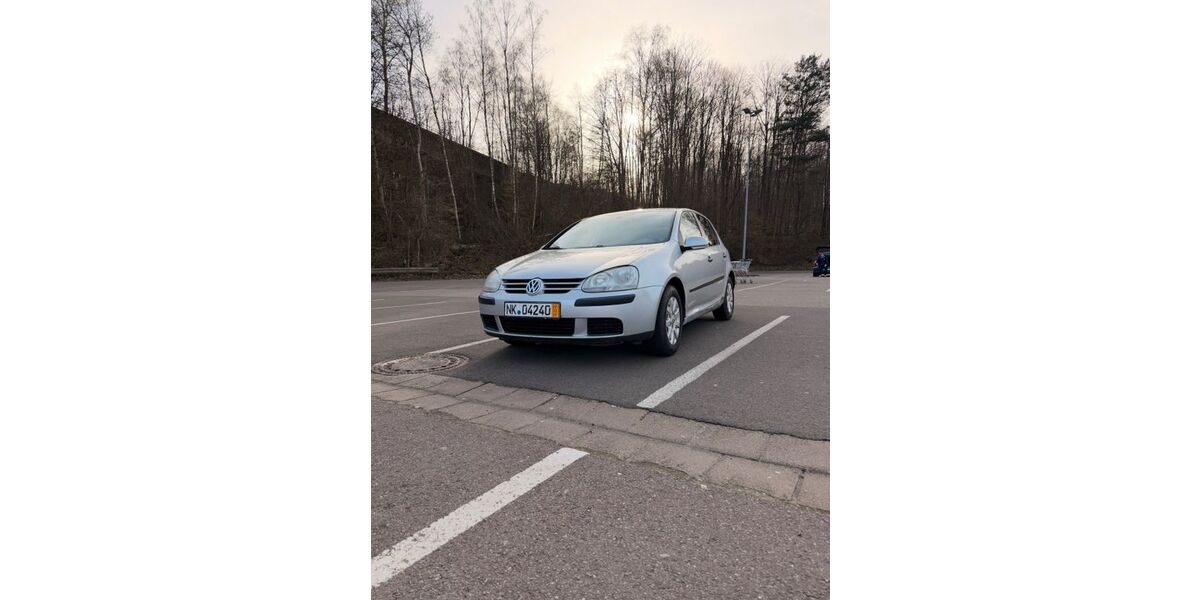 VW Golf 148.000 km 2.500 &euro; Neunkirchen 66538