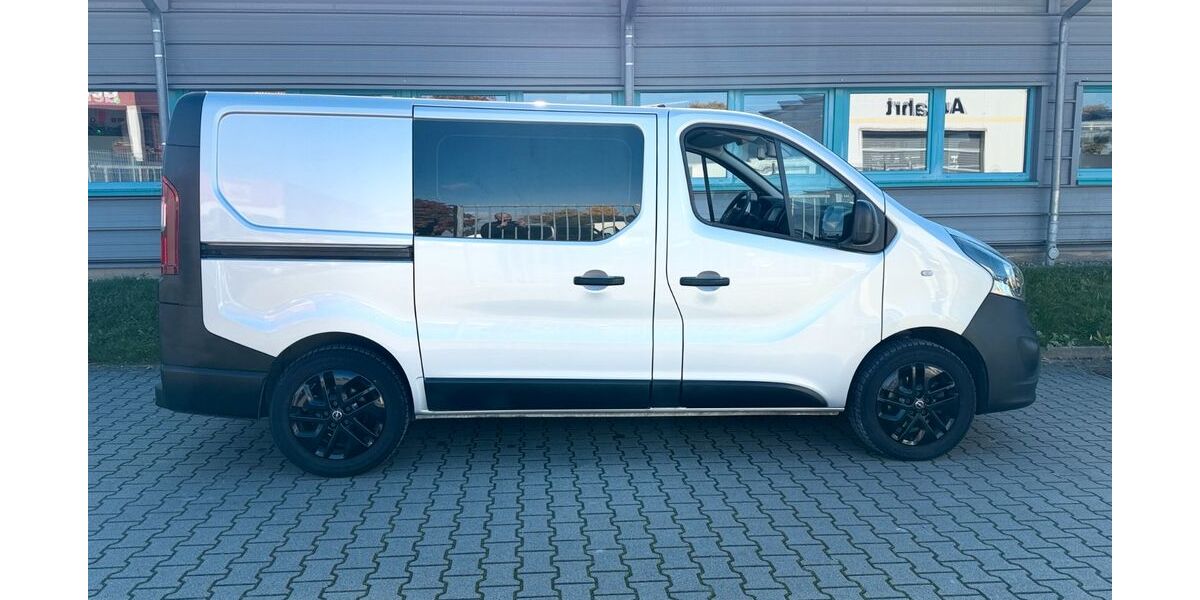 Opel Vivaro 100.000 km 12.999 &euro; Fellbach bei Stuttgart 70736