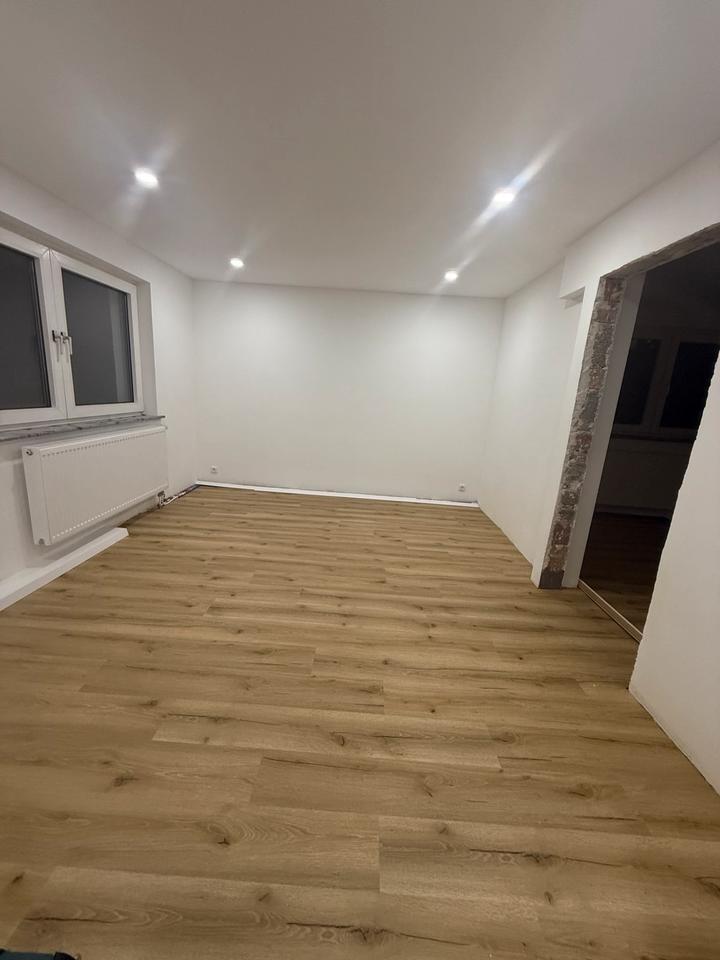 Schöne 3 Zimmer 55qm neu saniert ne zimmer