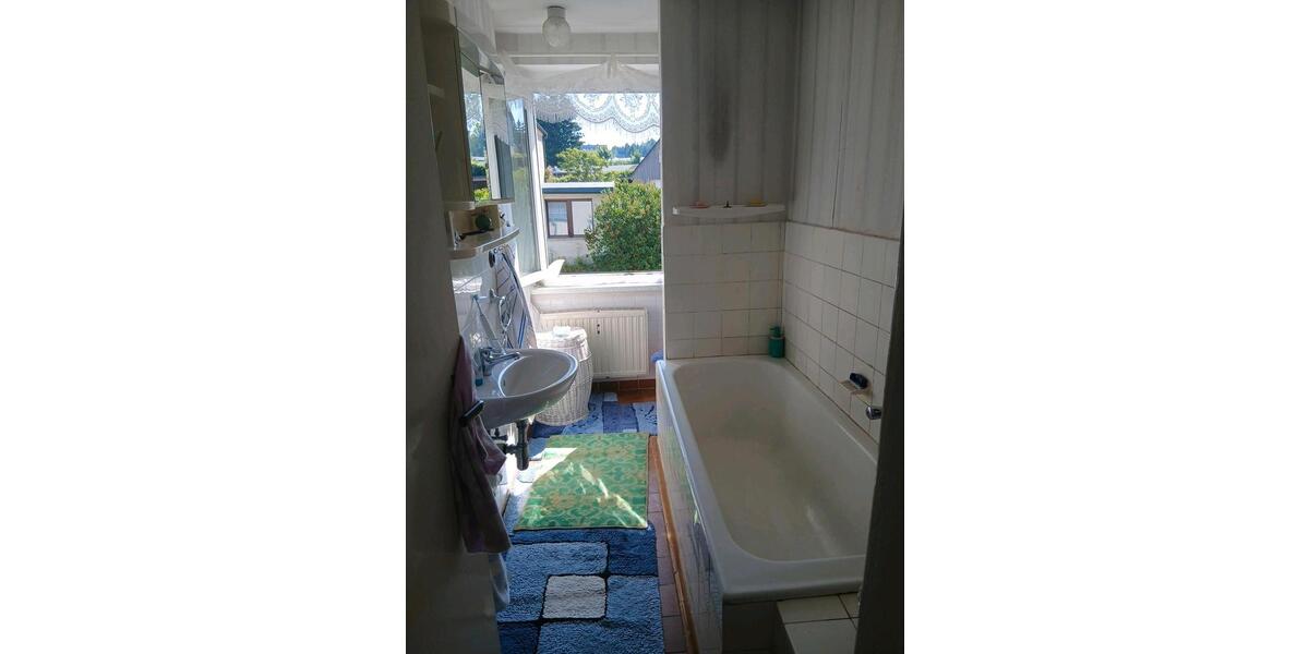 Etagenwohnung Schöneck/Vogtland Vogtland - 2 Zimmer, 53 m&sup2;, 100.000&euro; | Angebot:26972784