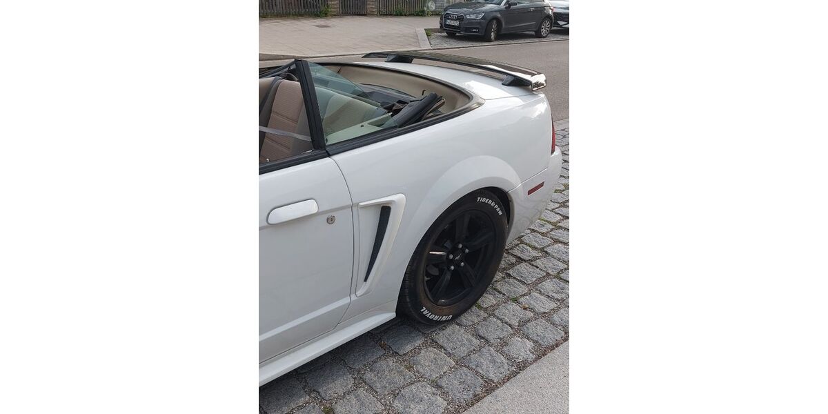 Ford Mustang 76.000 km 10.800 &euro; Unterföhring 85774