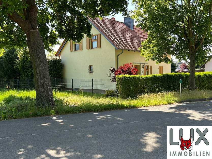 Top gepflegtes Einfamilienhaus im Landhausstil !
