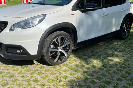 Peugeot 2008 94.500 km 11.000 &euro; Karlsruhe 76187