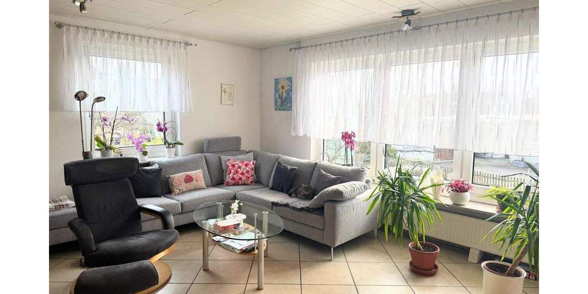 Einfamilienhaus Küssaberg Dangstetten - 9 Zimmer, 270 m&sup2;, 595.000&euro; | Angebot:25696635