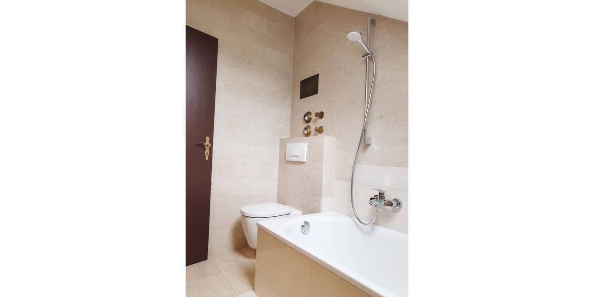 Etagenwohnung Ravensburg Innenstadt - 2 Zimmer, 42 m&sup2;, 175.000&euro; | Angebot:26824460