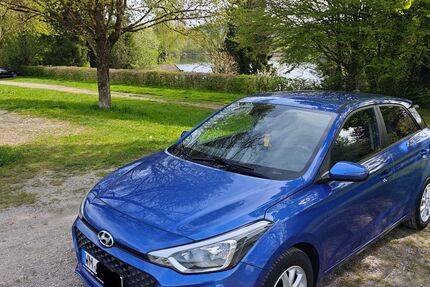 Hyundai i20 45.500 km 9.850 &euro; Weilheim 82362