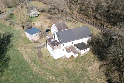 Freistehendes Landhaus in Ruschberg 6 zimmer