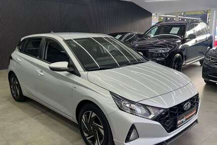 Hyundai i20 88.997 km 14.950 € Berlin 12357