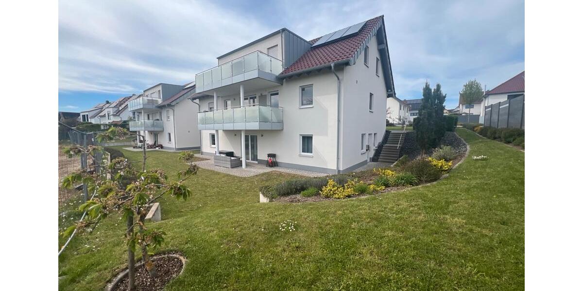 Terrassenwohnung Hünfeld - 4 Zimmer, 99 m&sup2;, 890&euro; | Angebot:26314669