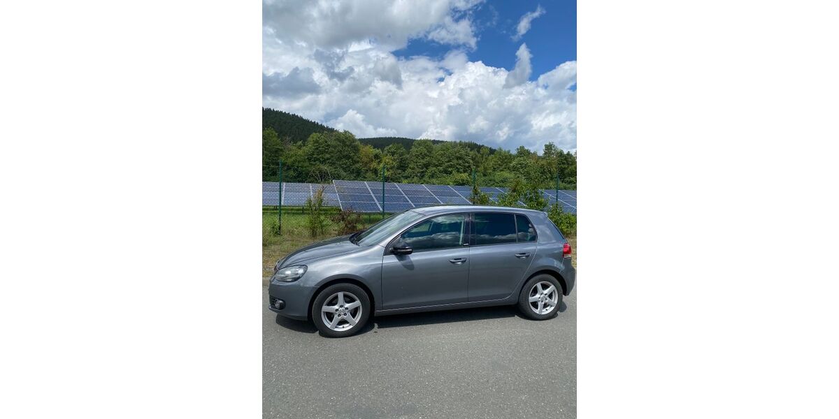 VW Golf 131.000 km 5.700 &euro; Rudolstadt 07407