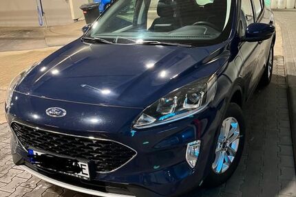 Ford Kuga 42.000 km 19.500 &euro; Sulzbach-Rosenberg 92237