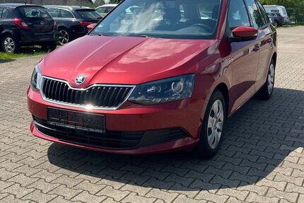 Skoda Fabia 93.824 km 9.000 &euro; Paderborn 33106