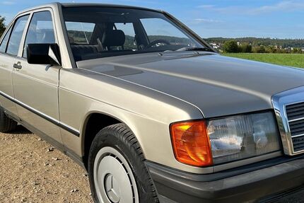 Mercedes-Benz 190 245.000 km 5.990 &euro; Mühlacker 75417