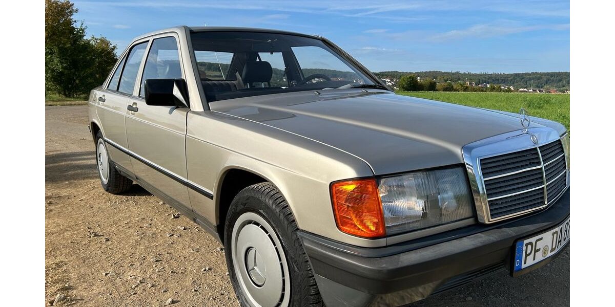 Mercedes-Benz 190 245.000 km 5.990 &euro; Mühlacker 75417