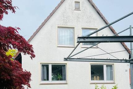 Haus Friedland - 8 Zimmer, 150 m&sup2;, 1.750&euro; | Angebot:25307911