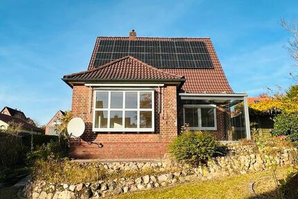 Saniertes Einfamilienhaus in beliebter Lage in Stade 5 zimmer