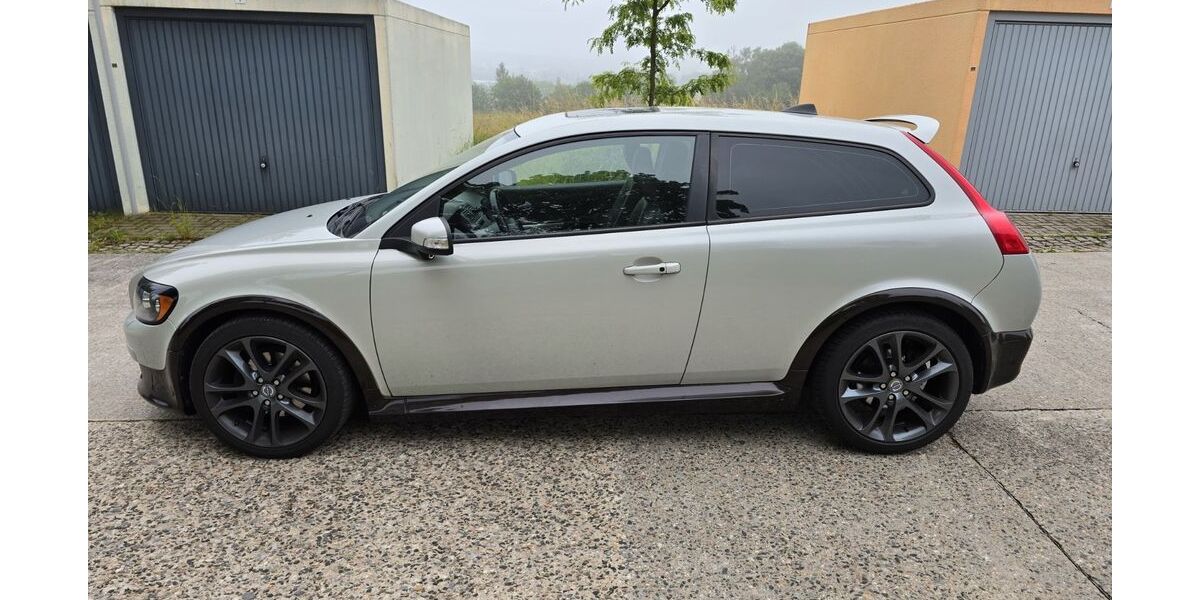 Volvo C30 136.000 km 7.999 &euro; Dresden 01257