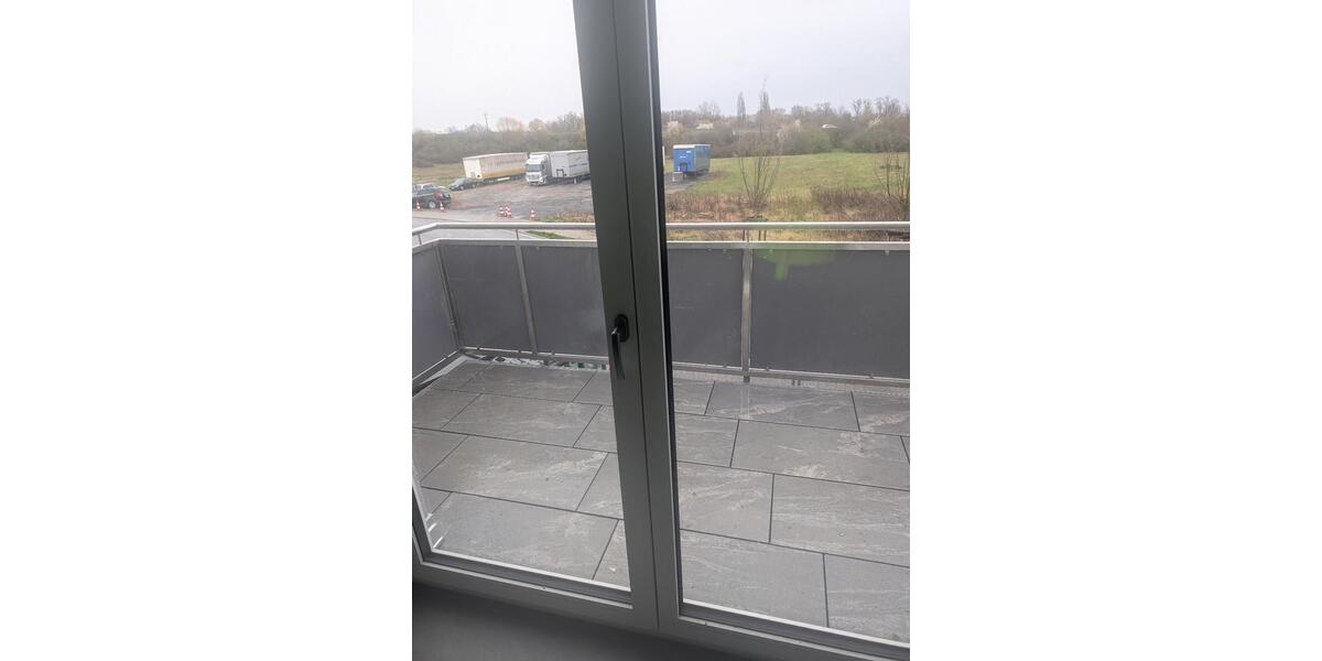 Etagenwohnung Nauheim - 5 Zimmer, 140 m&sup2;, 1.650&euro; | Angebot:25536017