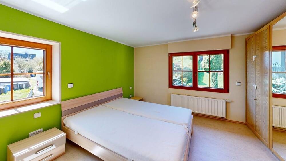 Mehrfamilienhaus, Wohnhaus Dahlem - 8 Zimmer, 218 m&sup2;, 369.000&euro; | Angebot:26512735