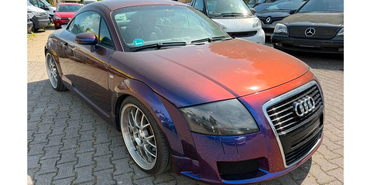Audi TT 299.000 km 3.950 &euro; Ludwigsburg 71642